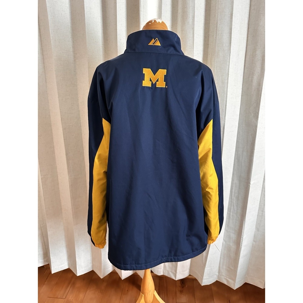 Vintage University Of Michigan Majestic Embroidered Windbreaker Jacket X-Large - Picture 2 of 7